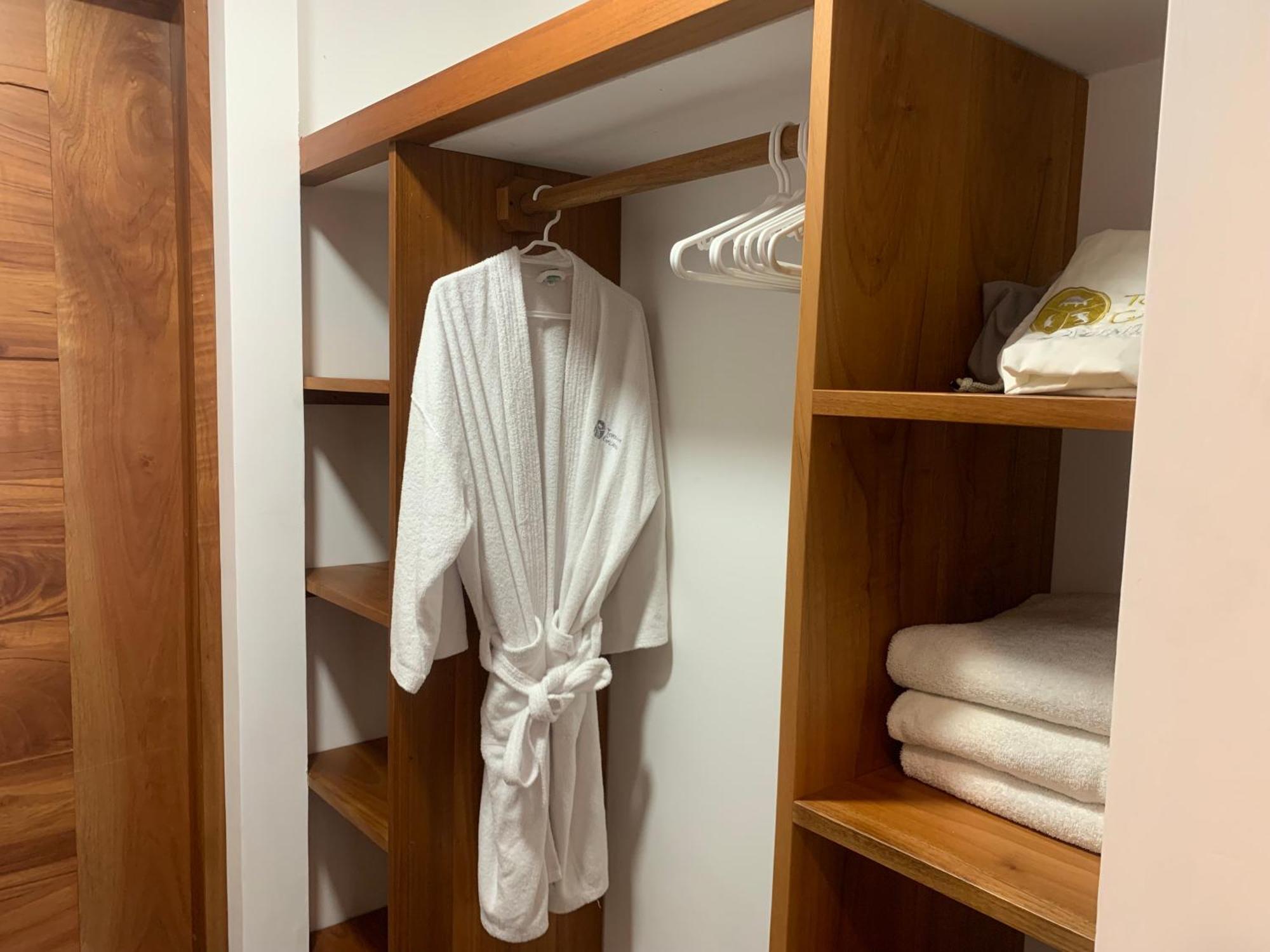 Torre Mar Galapagos Boutique Suites Puerto Ayora  Dış mekan fotoğraf
