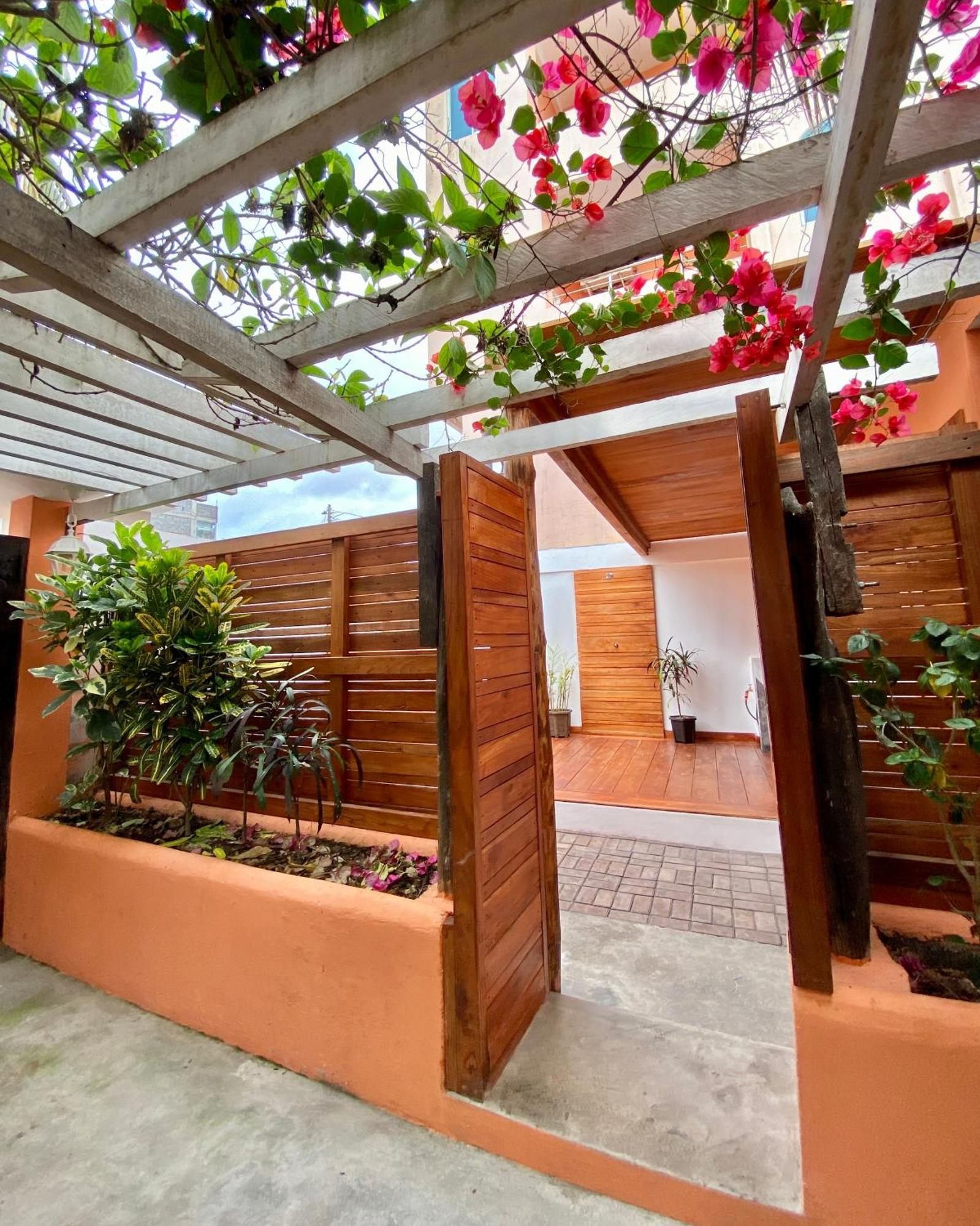 Torre Mar Galapagos Boutique Suites Puerto Ayora  Dış mekan fotoğraf
