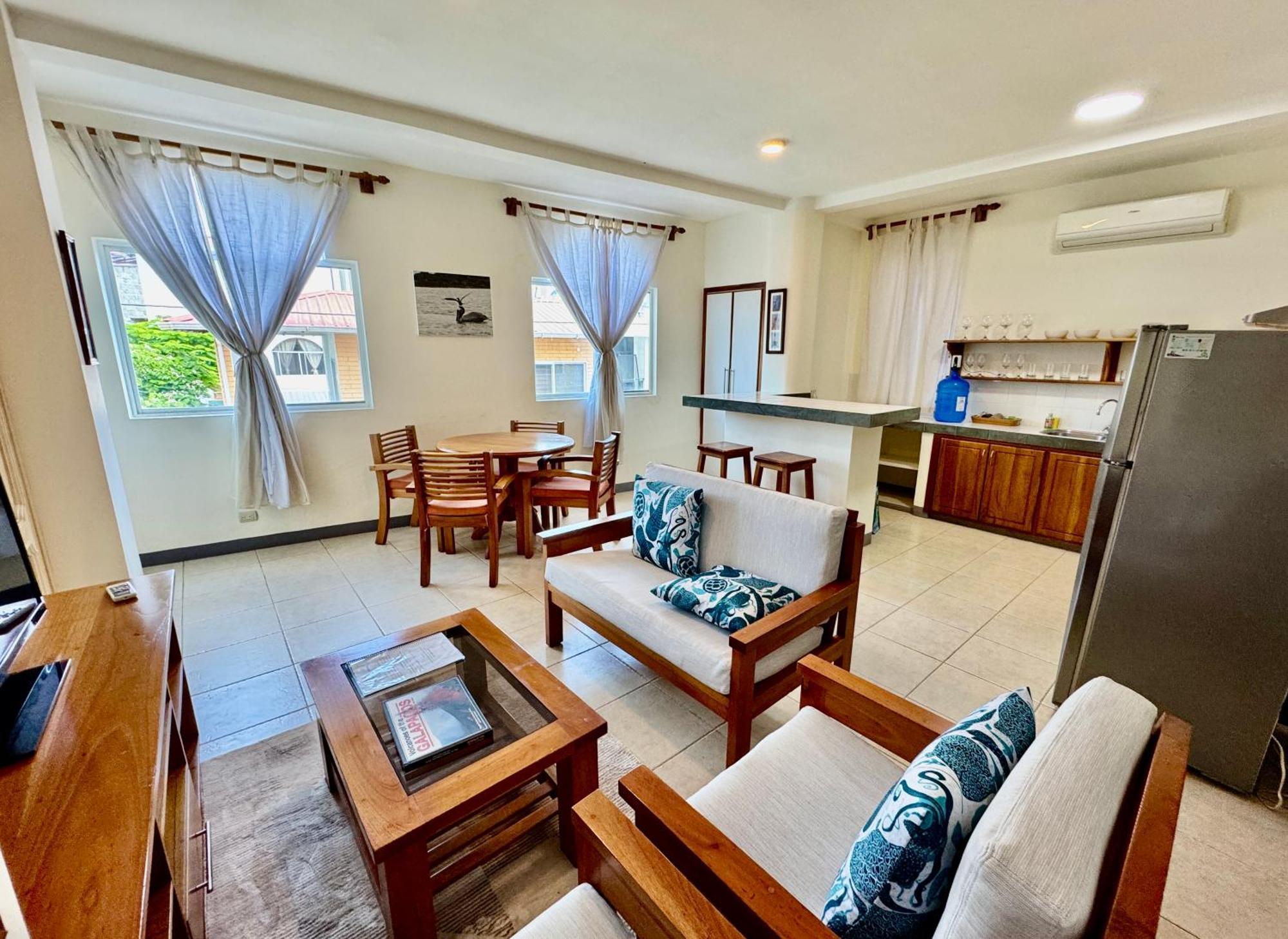 Torre Mar Galapagos Boutique Suites Puerto Ayora  Dış mekan fotoğraf